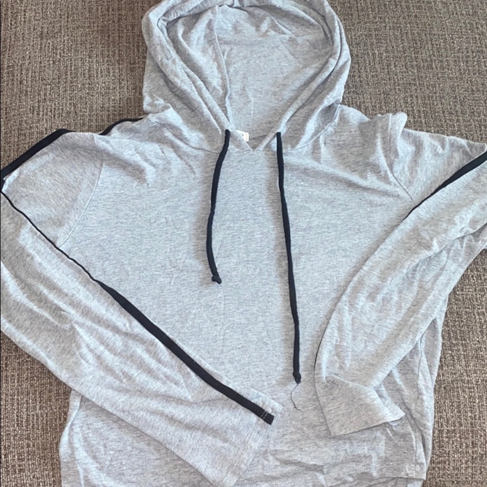 cropped grey light hoodie